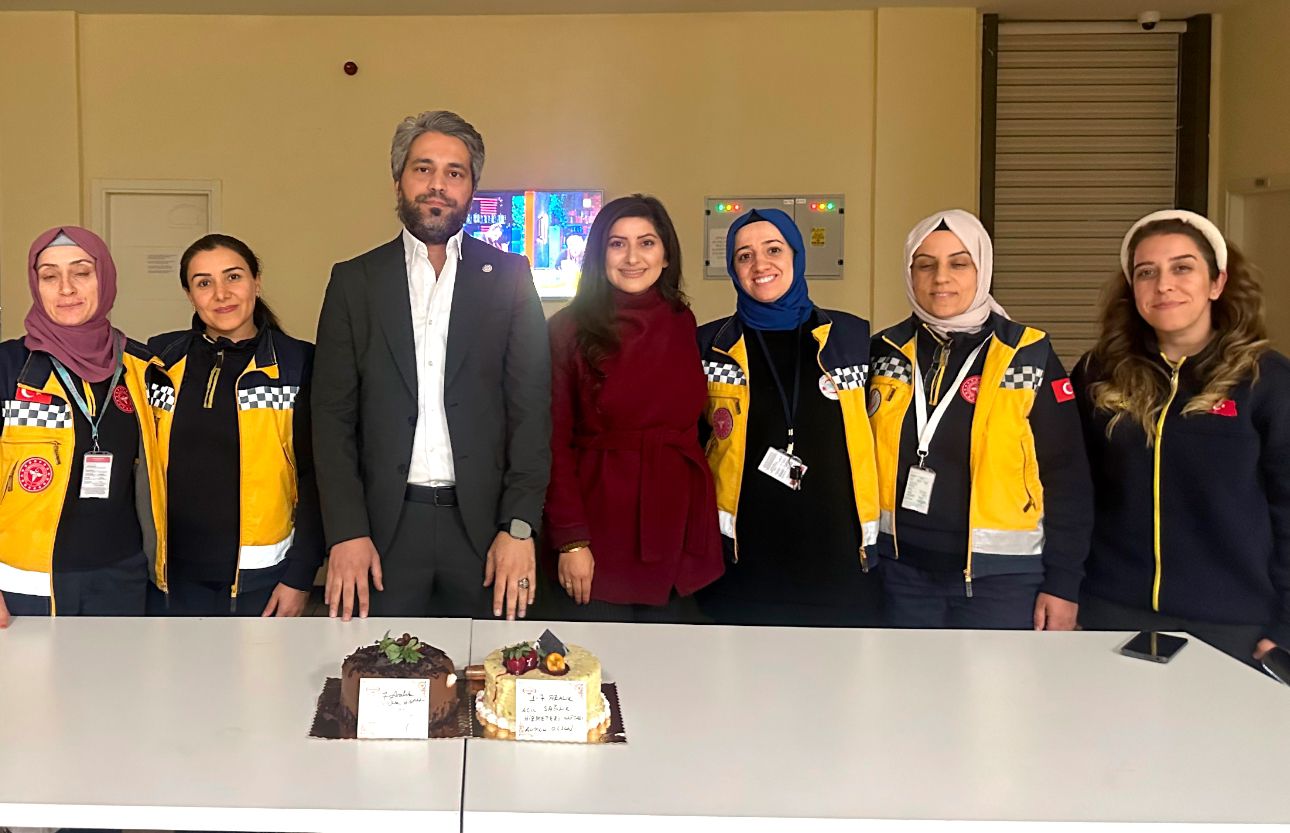 Genç Sağlık Sendikası Diyarbakır  Şubesi’nden sağlıkçılara ziyaret
