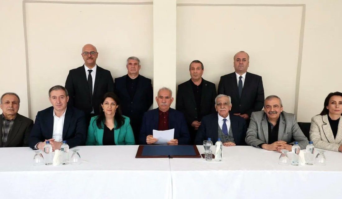 İmralı adasında tutuklu bulunan