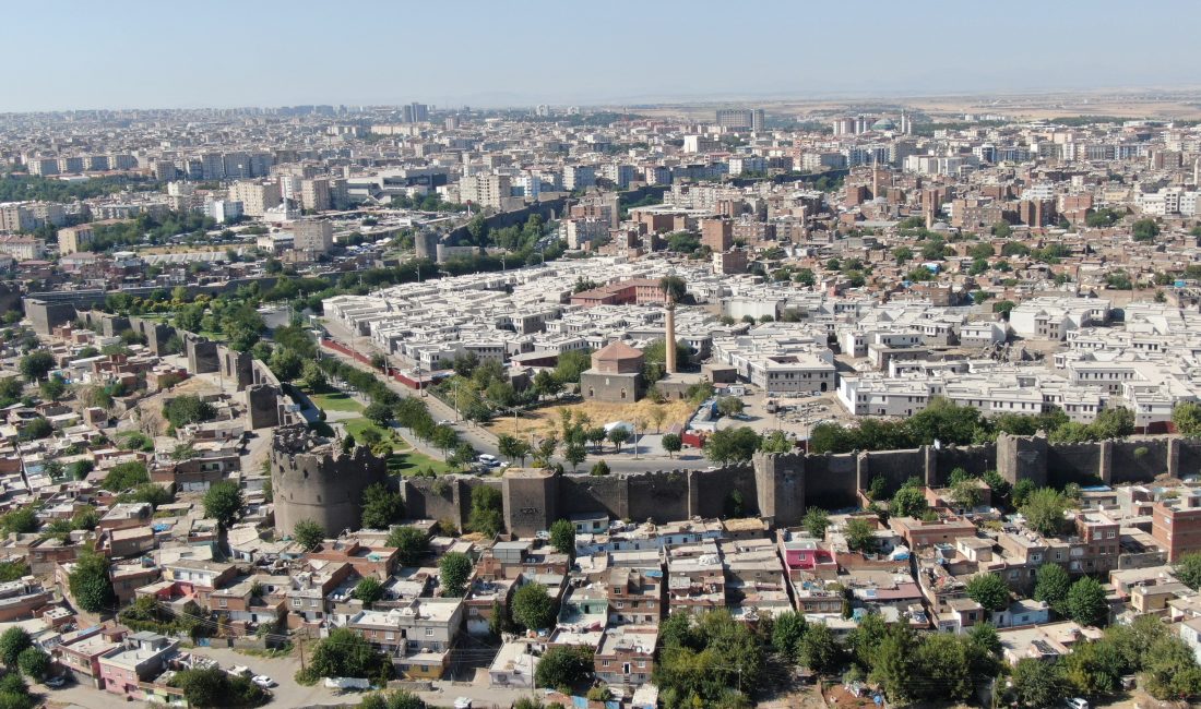 DİSKİ Suriçi’ndeki alt yapı sorunlarını çözecek Diyarbakır Büyükşehir Belediyesi DİSKİ