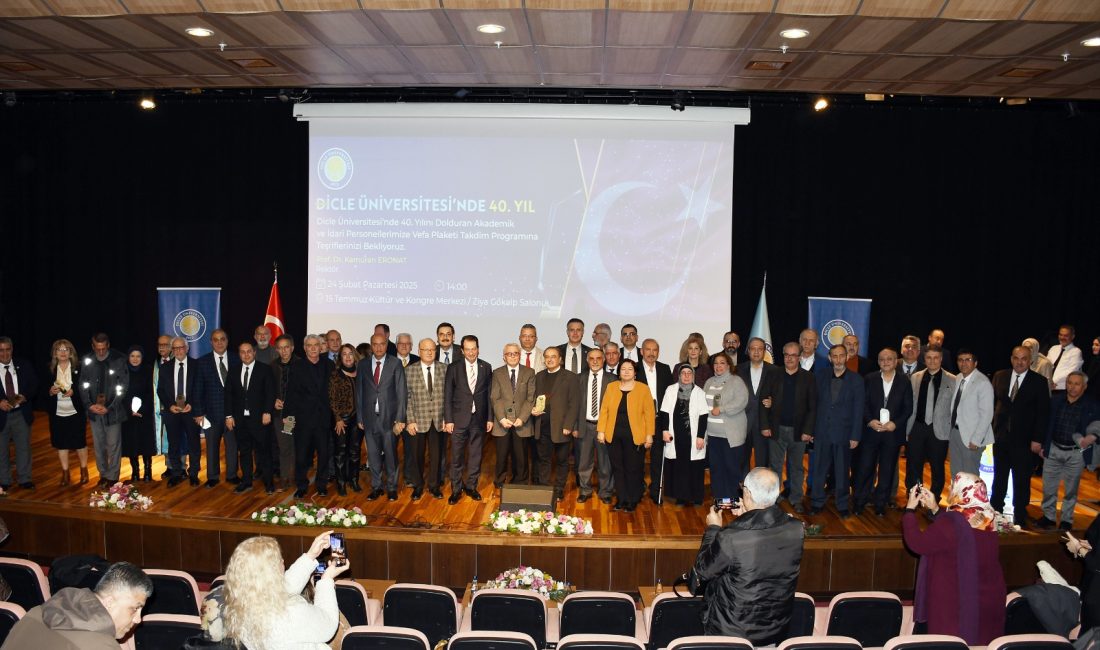 Dicle Üniversitesi tarihinde ilk