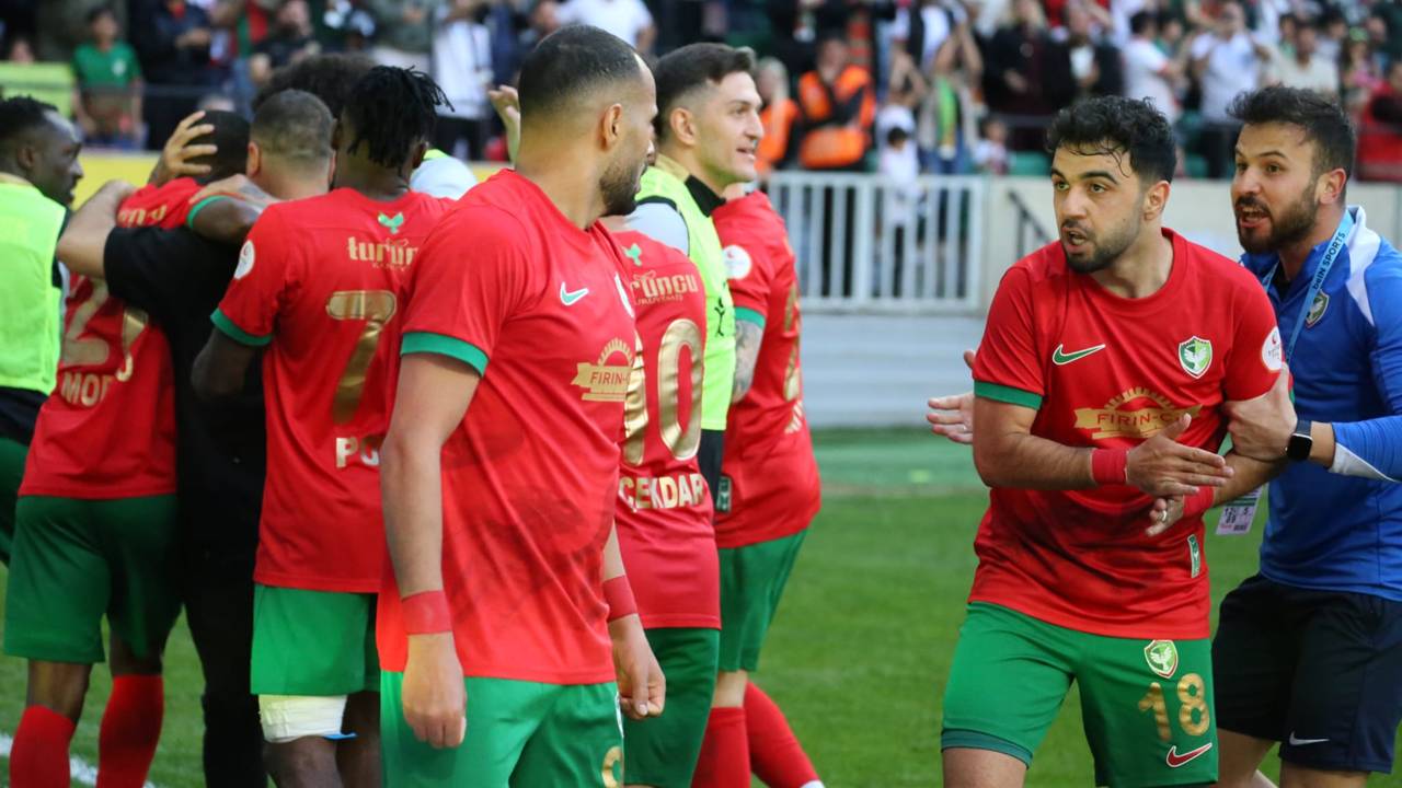 Amedspor evinde Erzurumspor’a kaybetti 1-2