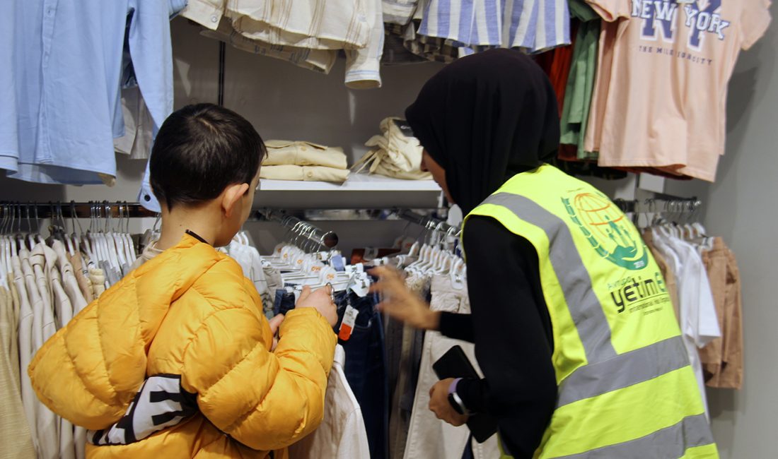 Avrupa Yetim Eli bayram arifesinde yetimleri unutmadı Ramazan Bayramı'na sayılı günler