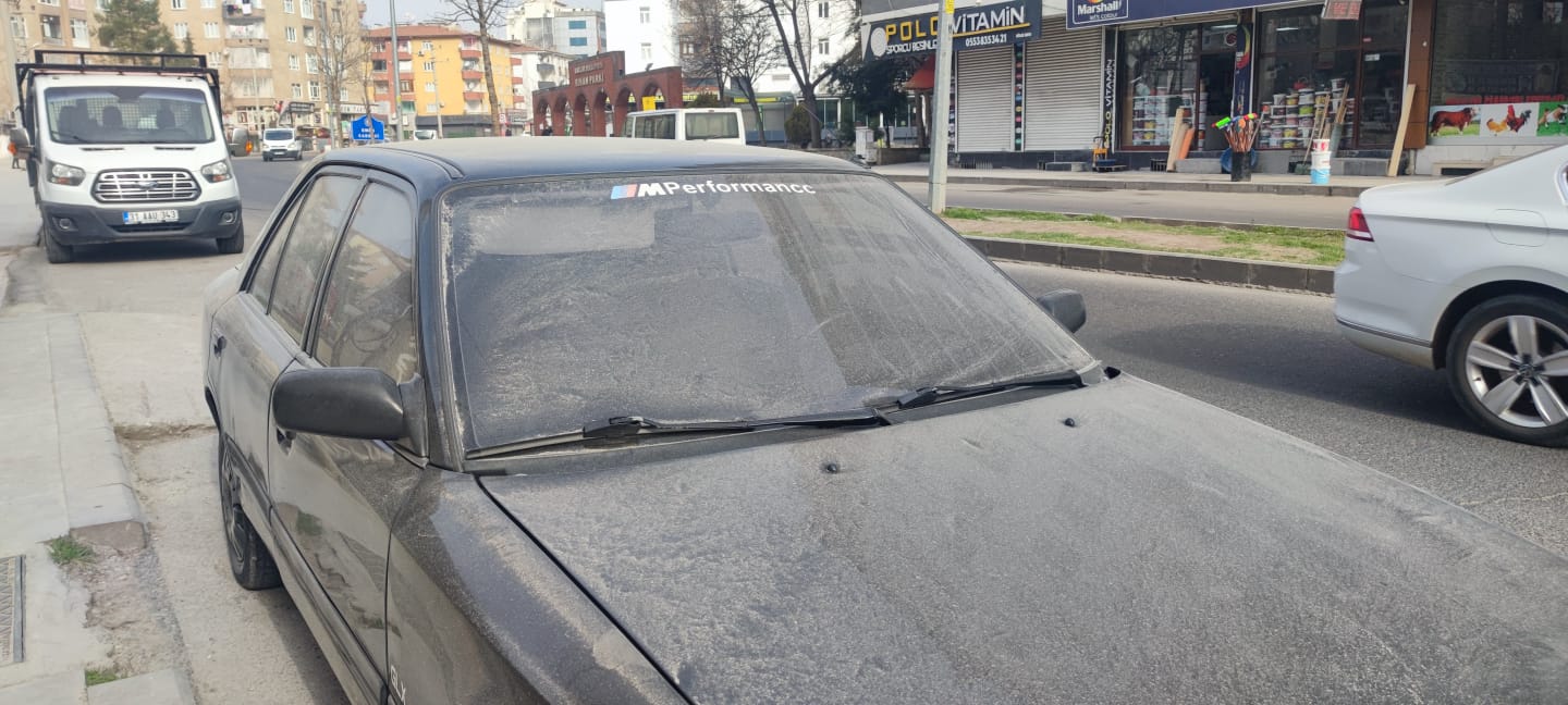 Yıkım çalışmaları toz bulutuna neden oldu, vatandaşlar isyan etti; NEFES ALAMIYORUZ!