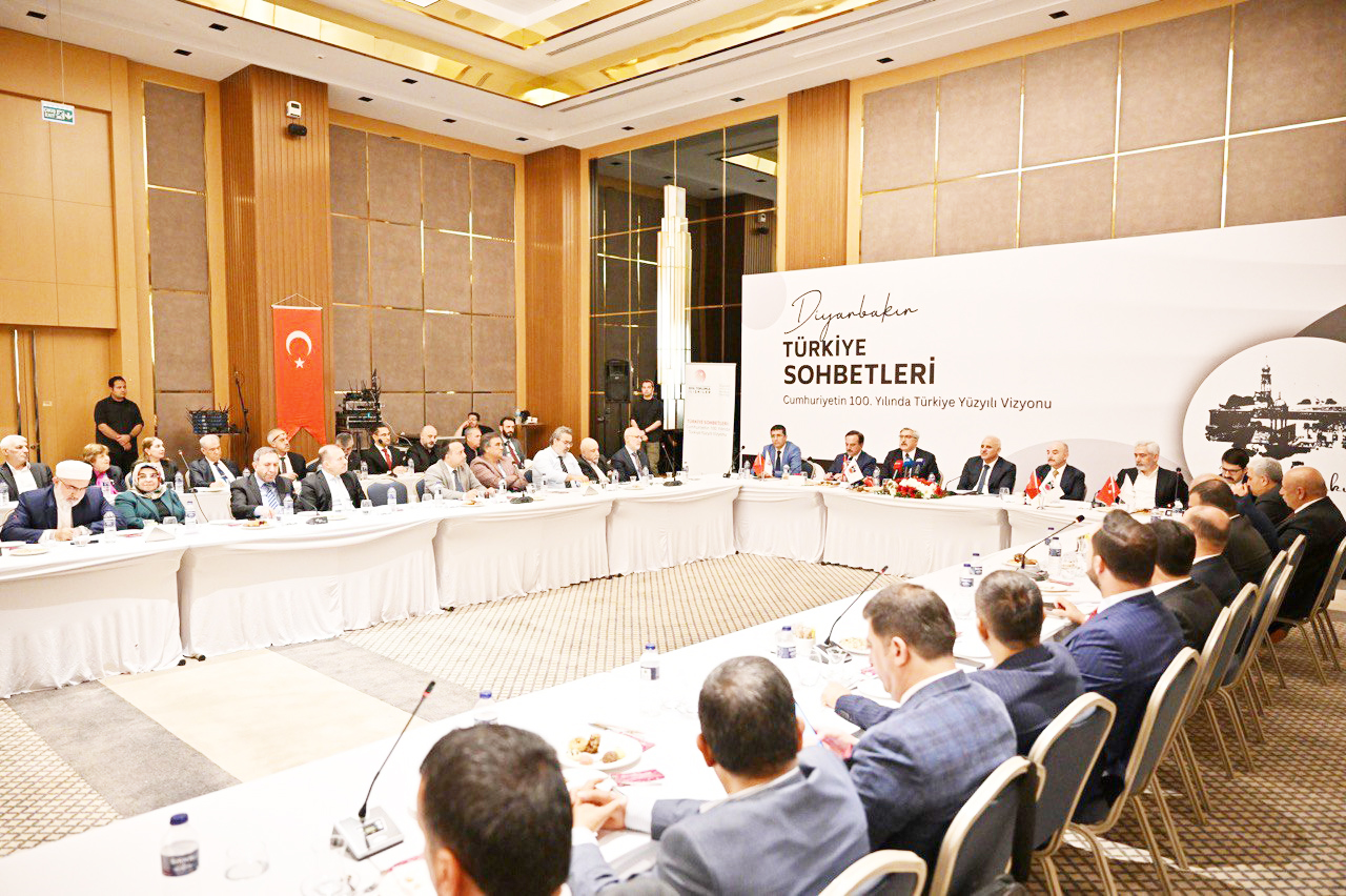 ‘Turizm, Tarım ve Sanayi Diyarbakır’ın kalkınmasında lokomotif olacak!’