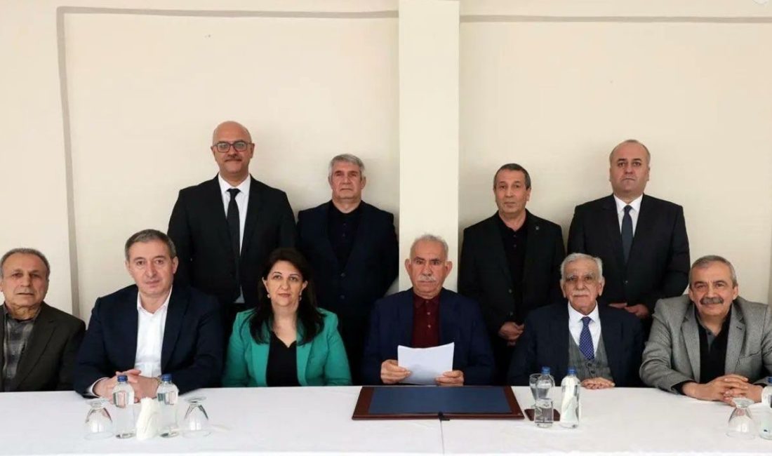 PKK'nin örgütsel yapısını feshetme