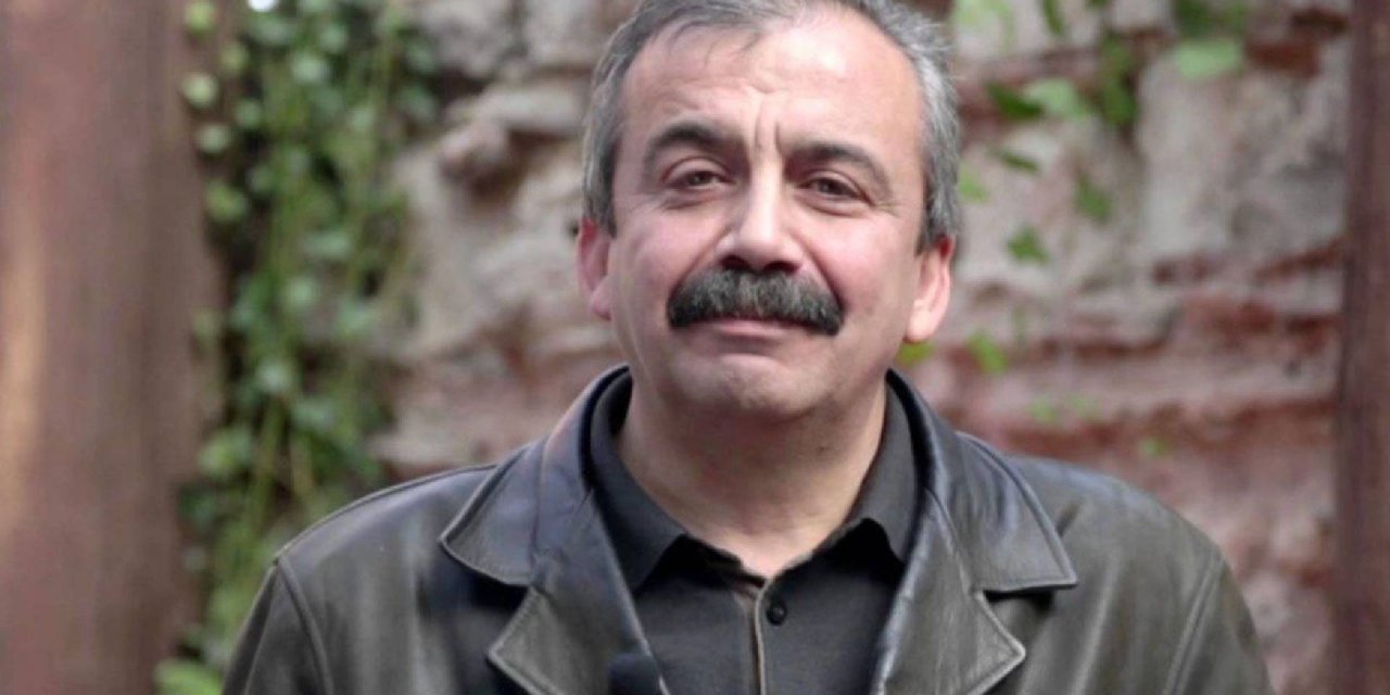 Sırrı Süreyya Önder hayatını kaybetti…