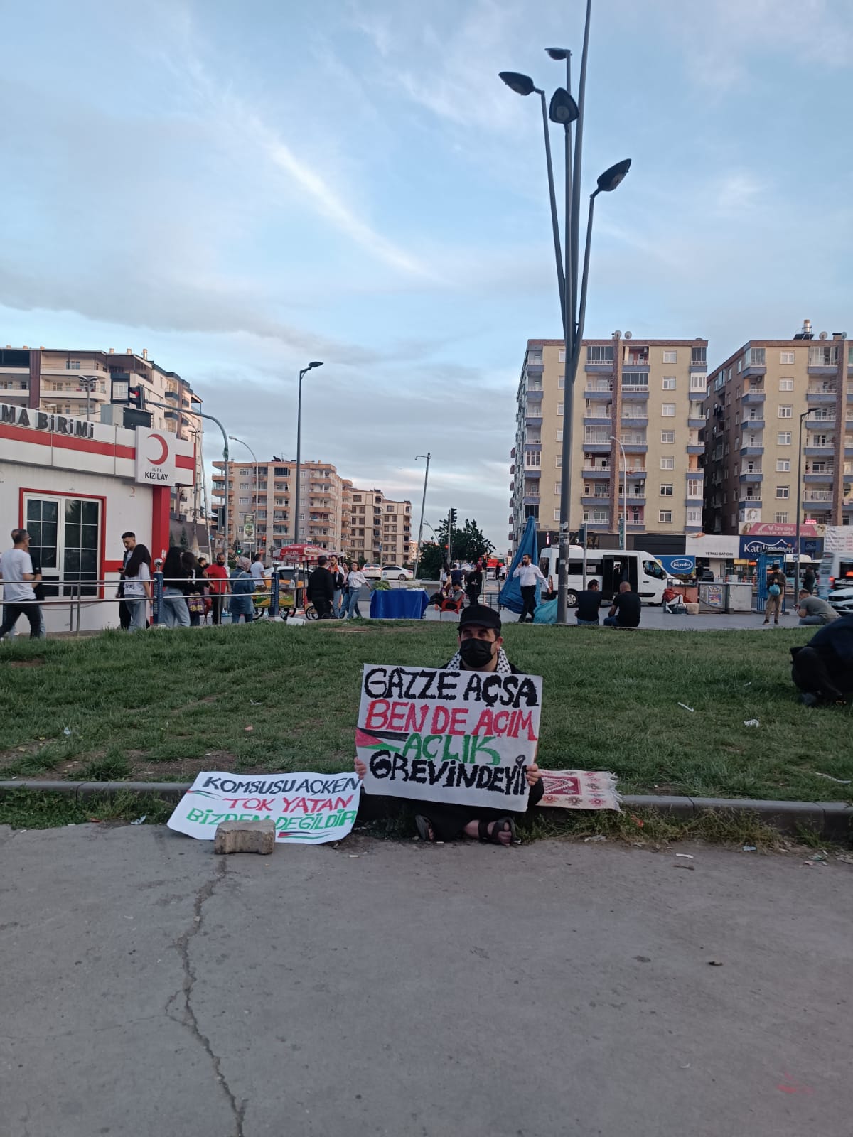 Diyarbakır'da Gazze için "Açlık Grevi"!