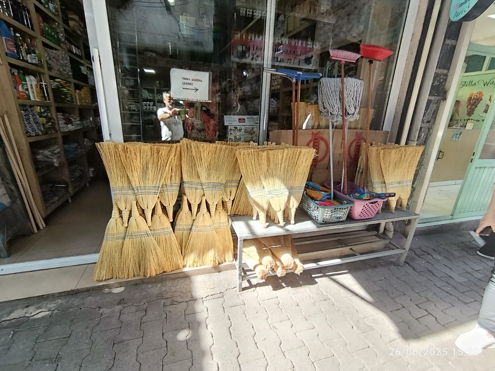 Yüksek elektrik faturaları vatandaşı canından bezdirdi; Eskiye dönüş!