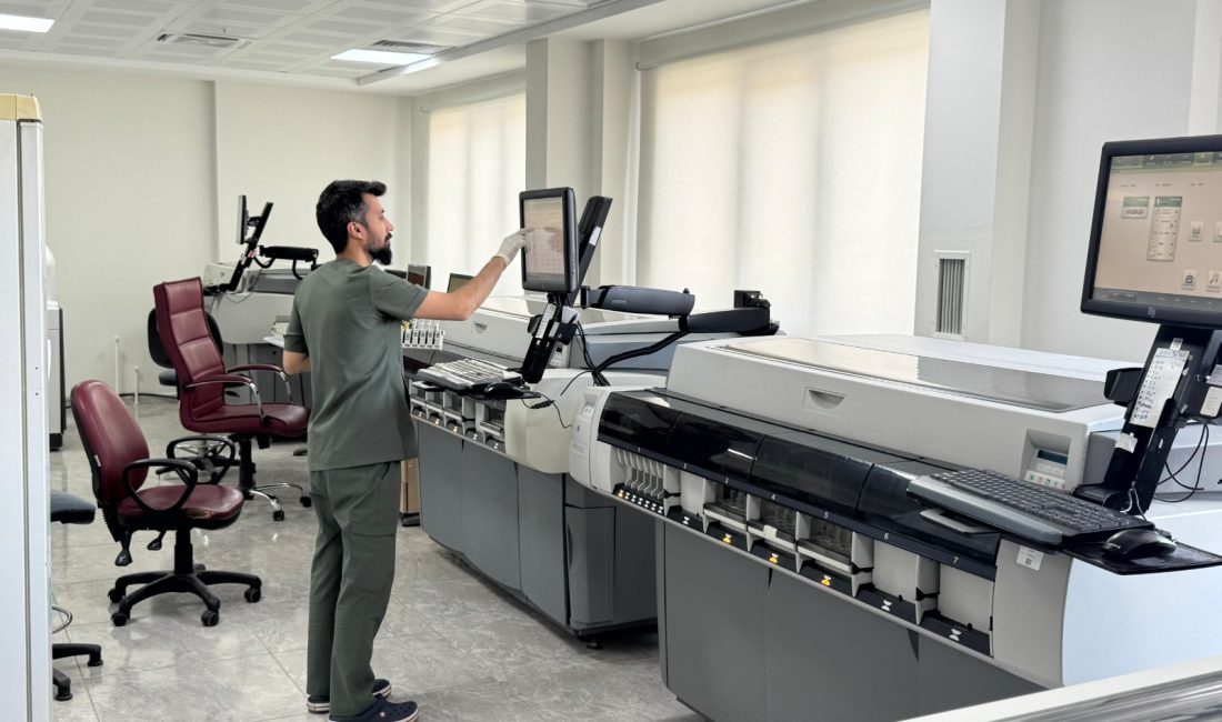 Gazi Yaşargil Eğitim ve Araştırma Hastanesi Merkez Laboratuvarı Yeni Yerleşkesine Taşındı: Daha Geniş, Daha Güvenli, Daha Verimli Diyarbakır’ın ve bölgenin en büyük