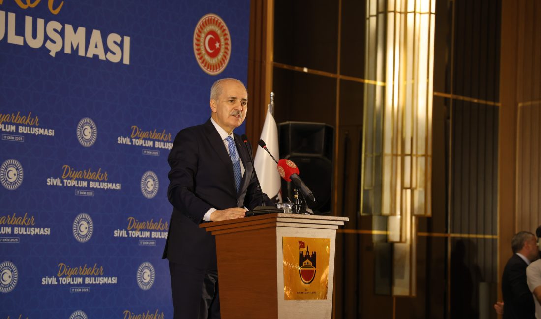 “Belki de insanlık tarihinin en önemli kırılma noktalarından birisinden geçiyoruz” TBMM Başkanı Numan Kurtulmuş, Diyarbakır'da