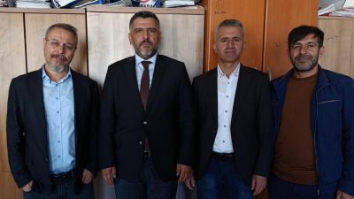 Gazetecilere saldırı davasında karar: 7 ay 15 gün hapis cezası Diyarbakır Ulu Cami Meydanı’nda haber